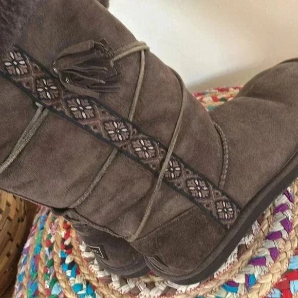 L.L. Bean brown  suede leather boots - Picture 7 of 8